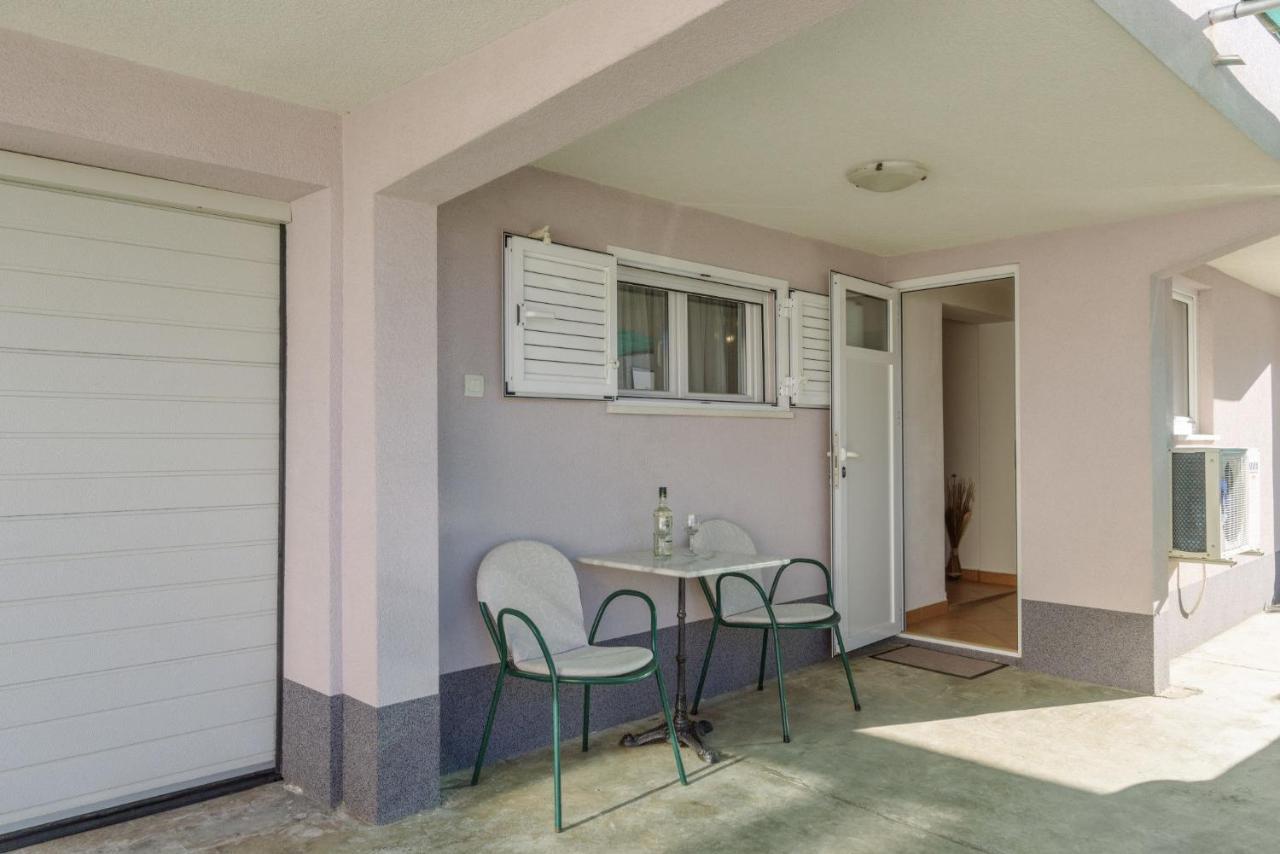 Apartments Meri Trogir Eksteriør billede